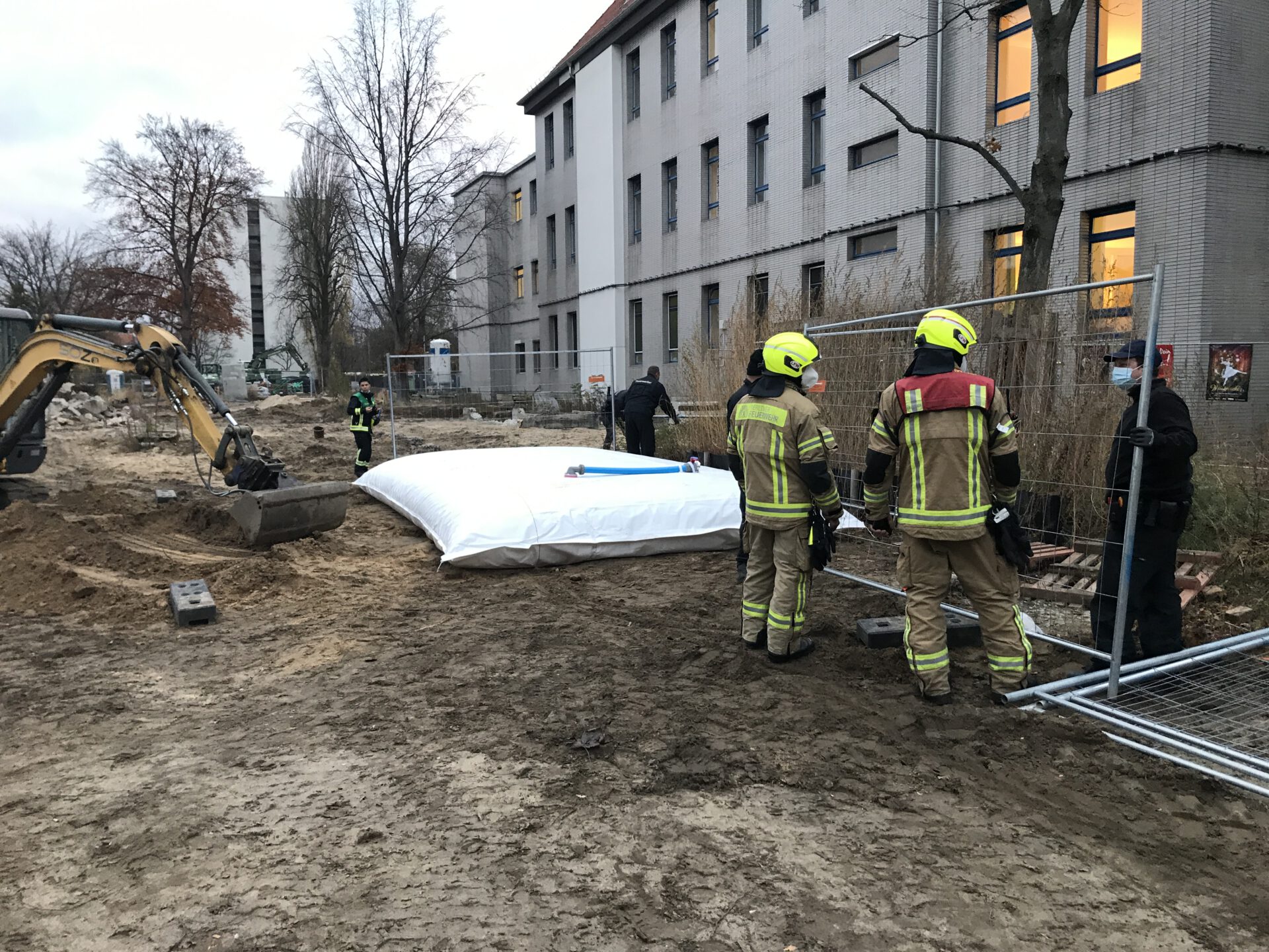 Wasserkissen fast vollständig befüllt