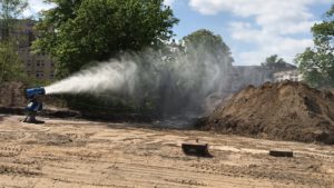 Staubige Angelegenheit | Wasserkanonen im Einsatz