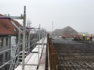 Eins aufs Dach | Fortgang der Stahlbetonarbeiten
